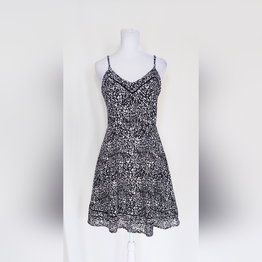 Devlin Fit n Flare Dress Womens Small Black White